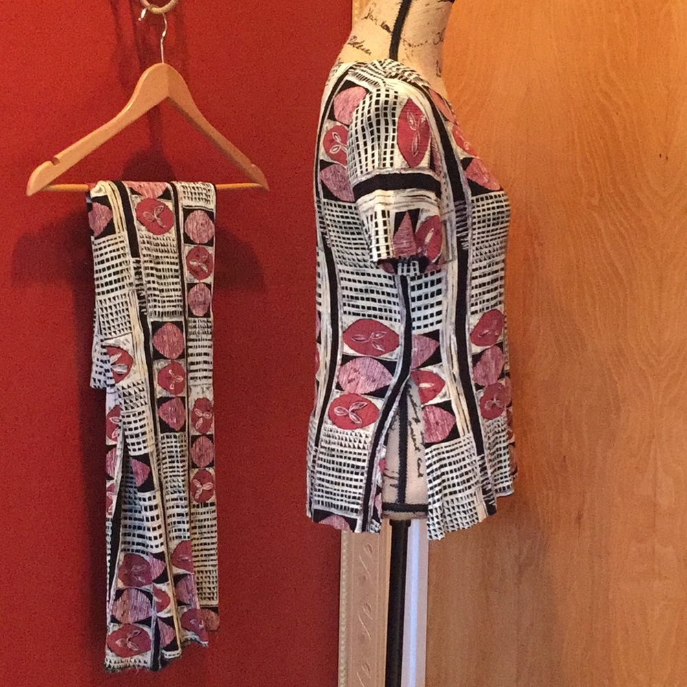 Vintage Rayon tribal Capri pants with matching top